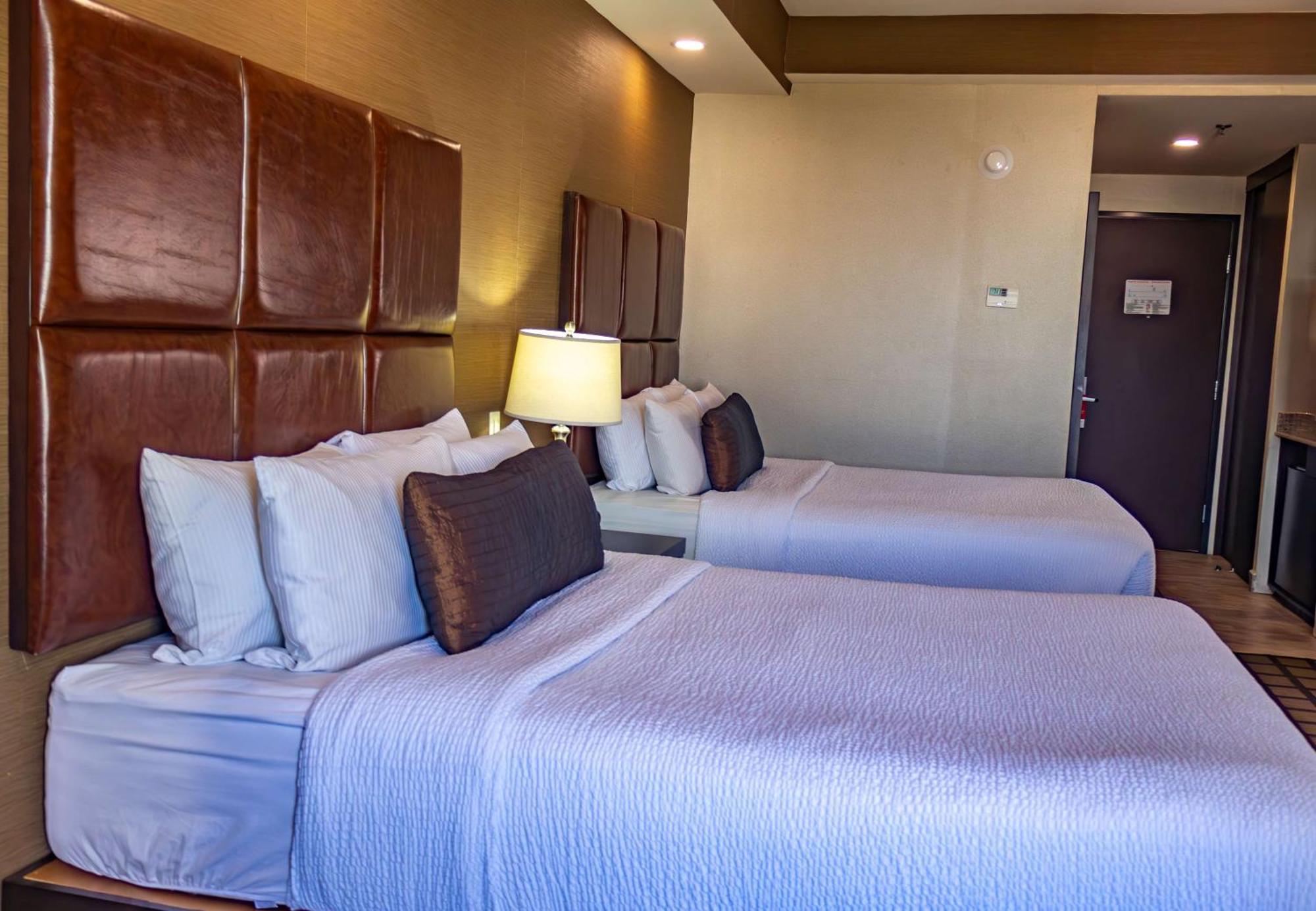 Best Western Premier Monterrey Aeropuerto Eksteriør bilde A room at the hotel